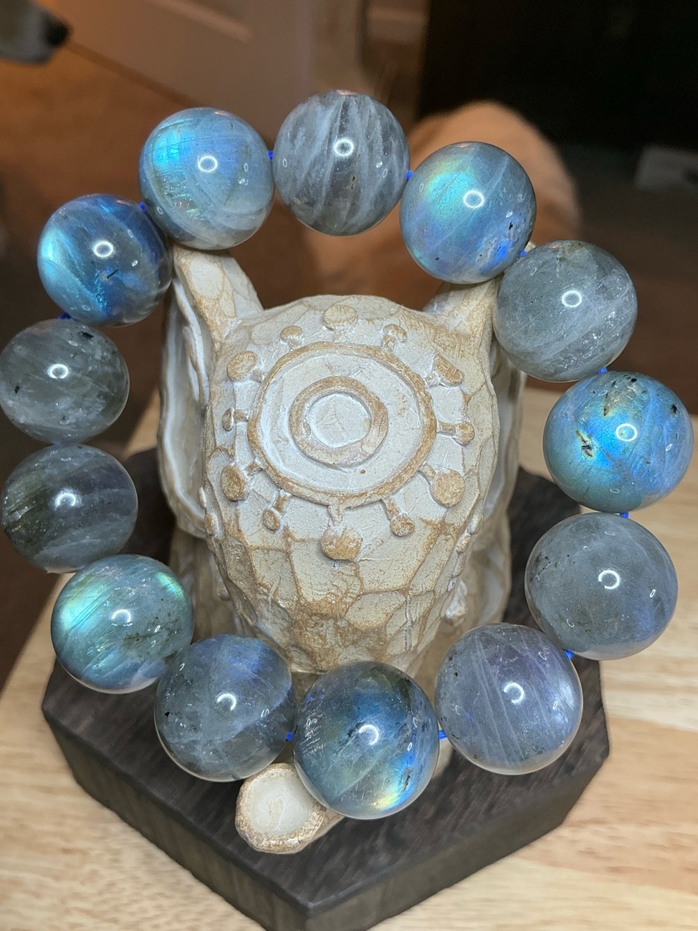 Electric Blue Labradorite 17mm